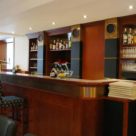 Hotel Villa 4*