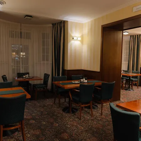 Hotel Villa 4*
