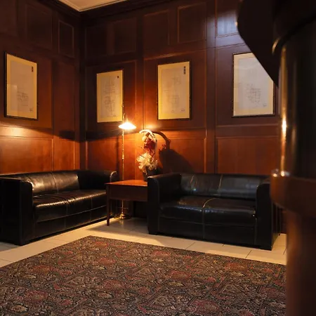 Hotel Hotel Villa 4*